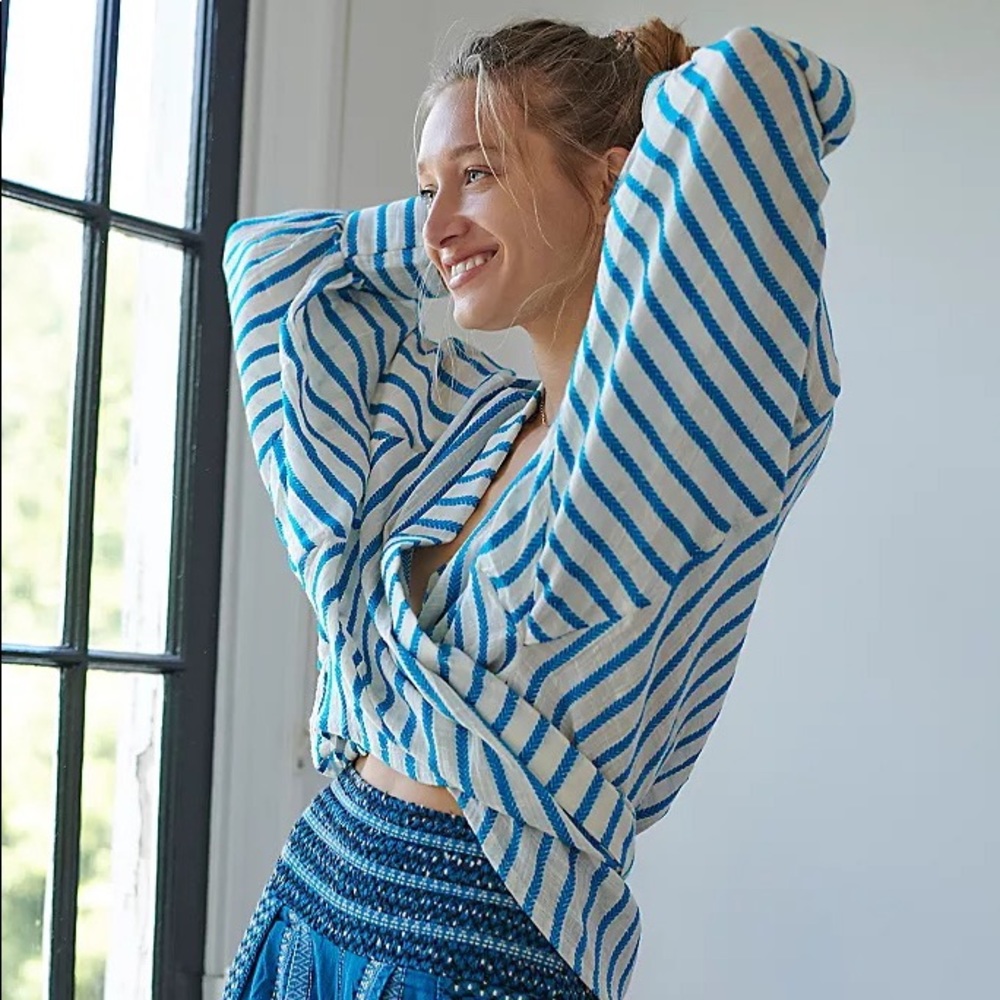Free People TIE FRONT KIMONO